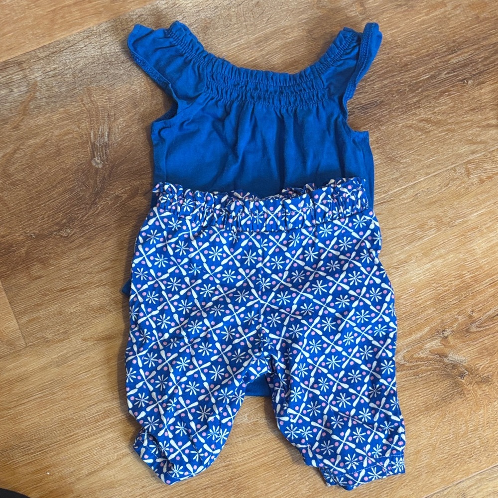 Carters blue patterned matching set